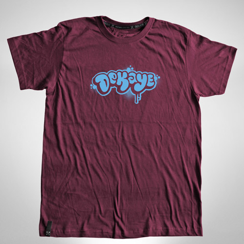 camiseta BOMB
